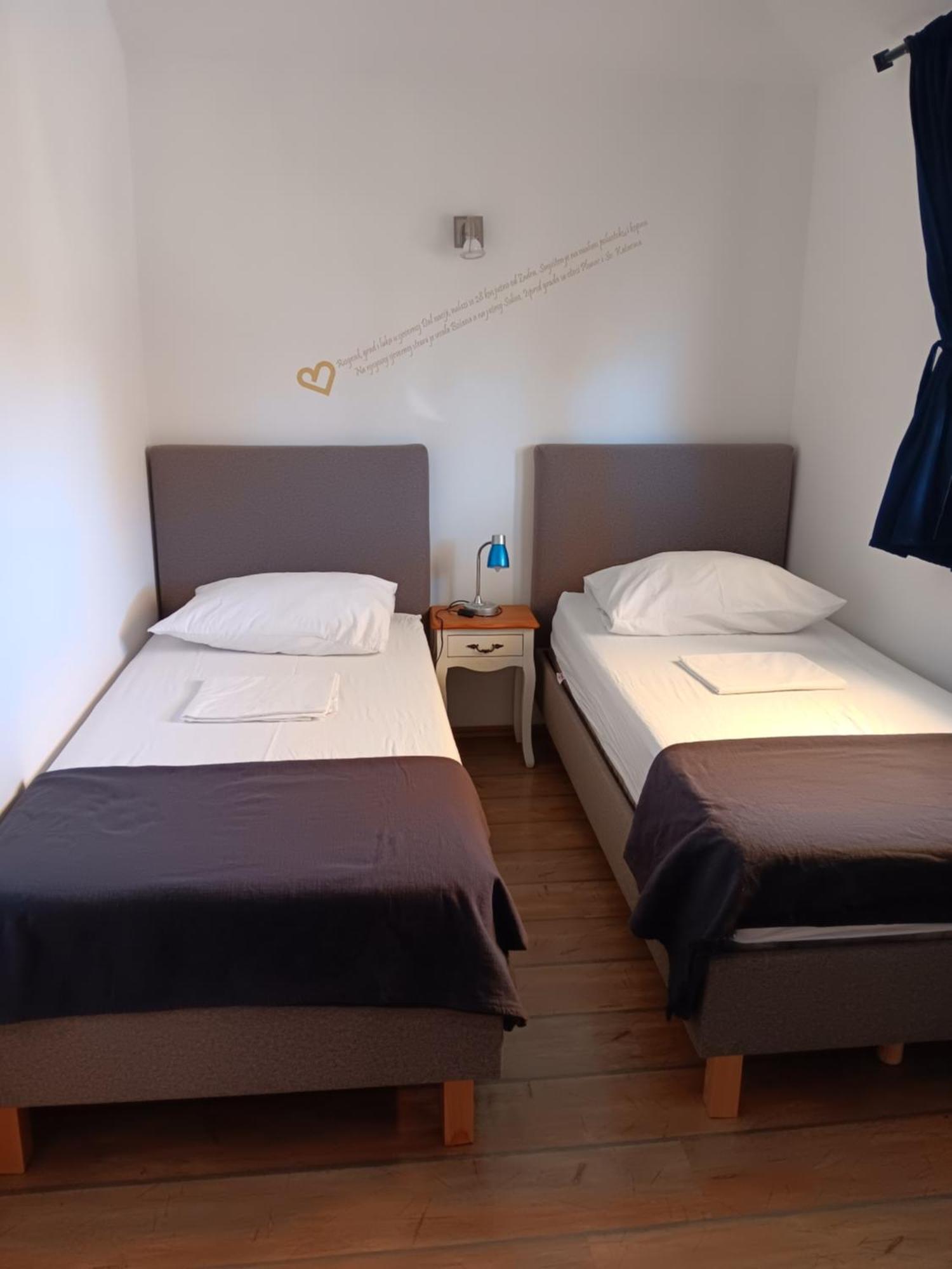 Apartments Emma Biograd Na Moru Eksteriør billede